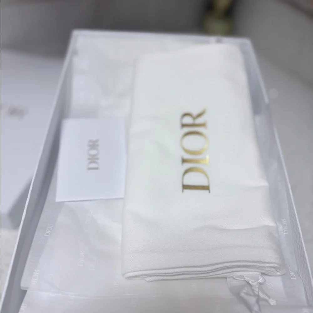 DWAY Dior Women’s White Slide Sandals - Paris Logo Sz:5 - Picture 7 of 8